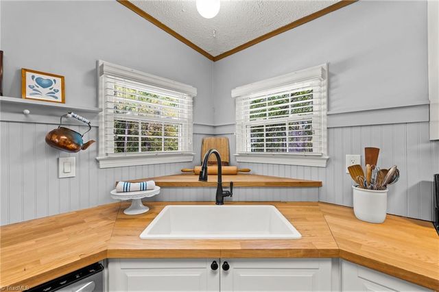 190 Brightstar Lane, Lewisville, NC 27023