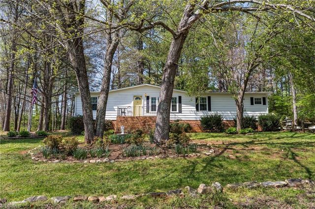 190 Brightstar Lane, Lewisville, NC 27023