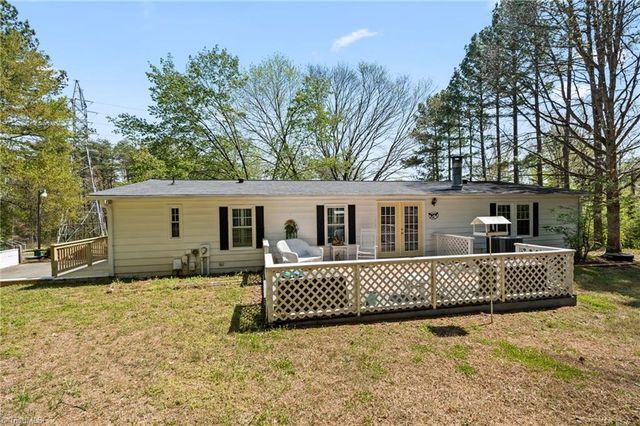 190 Brightstar Lane, Lewisville, NC 27023