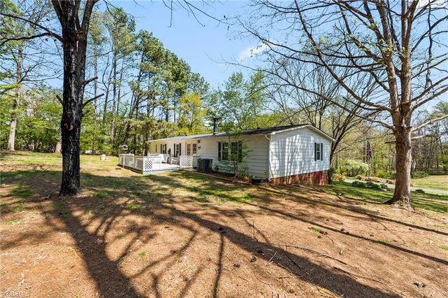 190 Brightstar Lane, Lewisville, NC 27023