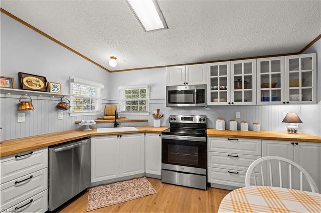 190 Brightstar Lane, Lewisville, NC 27023
