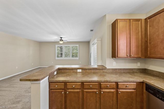 5304 Warminster Dr Unit 205, Virginia Beach, VA 23455