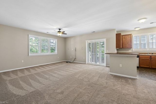 5304 Warminster Dr Unit 205, Virginia Beach, VA 23455