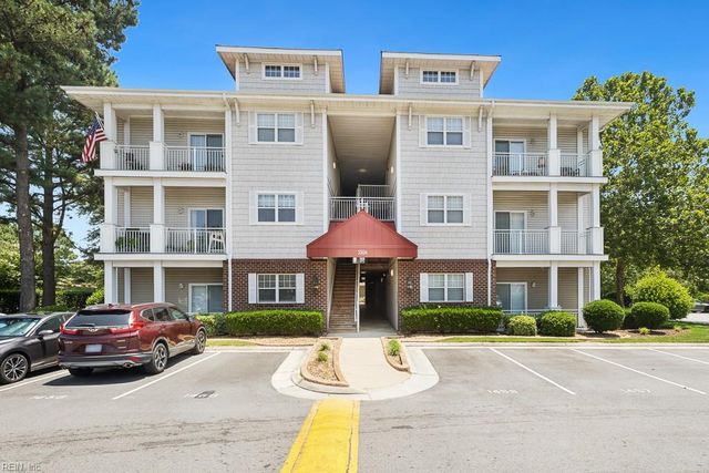 5304 Warminster Dr Unit 205, Virginia Beach, VA 23455
