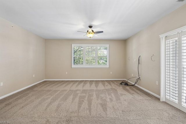 5304 Warminster Dr Unit 205, Virginia Beach, VA 23455