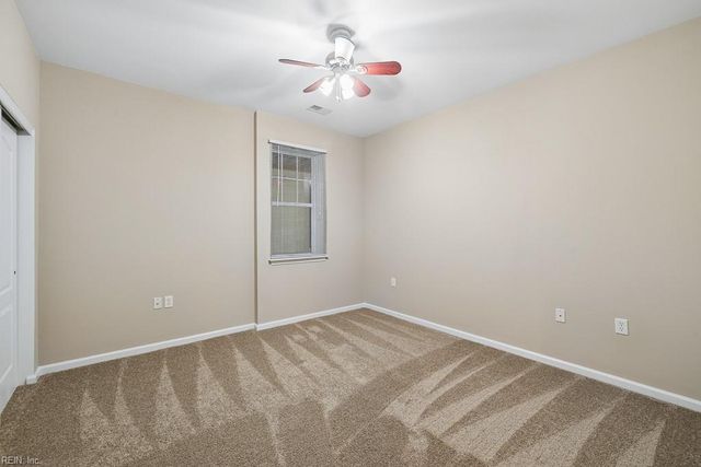 5304 Warminster Dr Unit 205, Virginia Beach, VA 23455