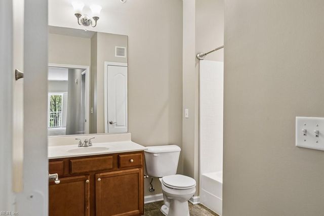 5304 Warminster Dr Unit 205, Virginia Beach, VA 23455
