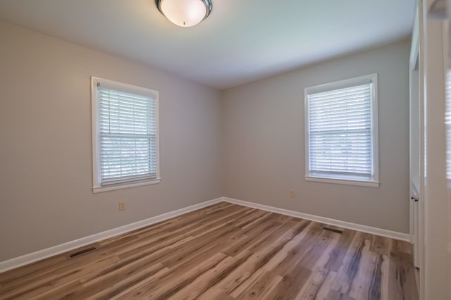 207 Westwood Dr, Tullahoma, TN 37388