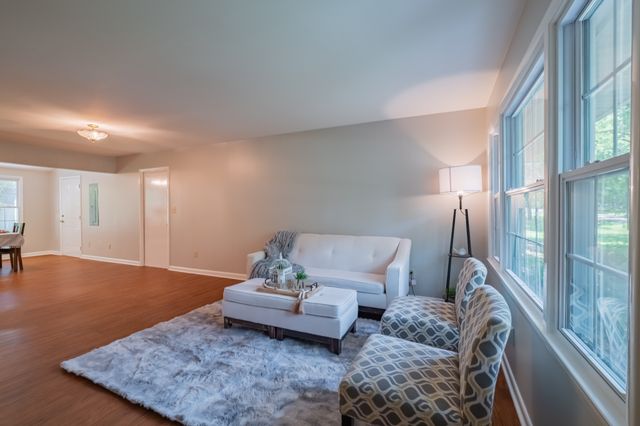 207 Westwood Dr, Tullahoma, TN 37388