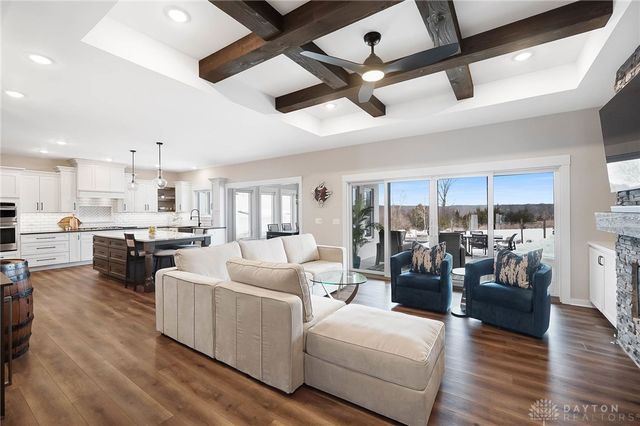 2220 Wilmington Road, Lebanon, OH 45036