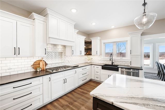 2220 Wilmington Road, Lebanon, OH 45036