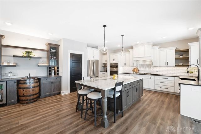 2220 Wilmington Road, Lebanon, OH 45036