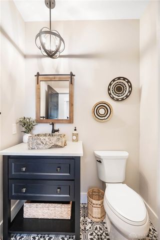 2220 Wilmington Road, Lebanon, OH 45036