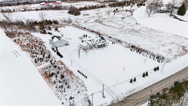 2220 Wilmington Road, Lebanon, OH 45036