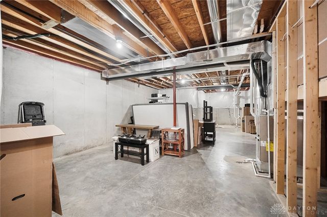 2220 Wilmington Road, Lebanon, OH 45036