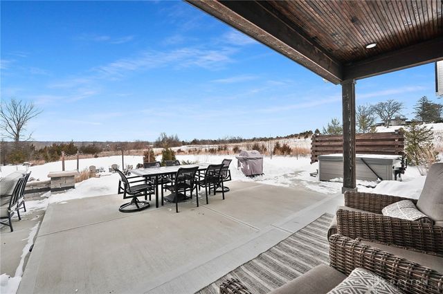 2220 Wilmington Road, Lebanon, OH 45036