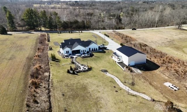 2220 Wilmington Road, Lebanon, OH 45036