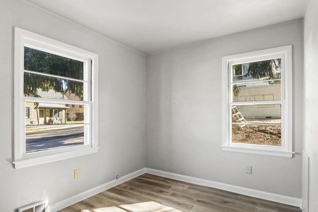 111 E Green Street, Watertown, WI 53098