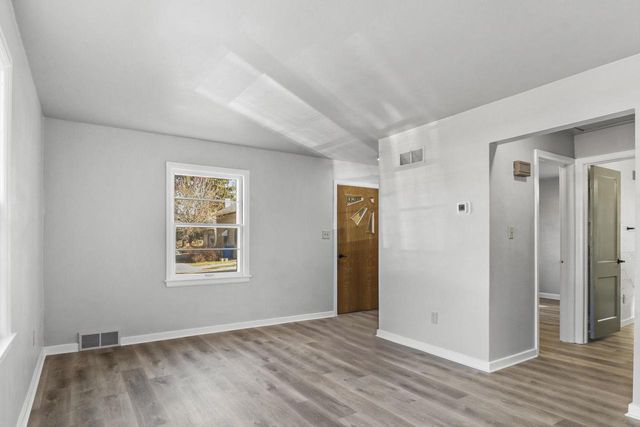 111 E Green Street, Watertown, WI 53098