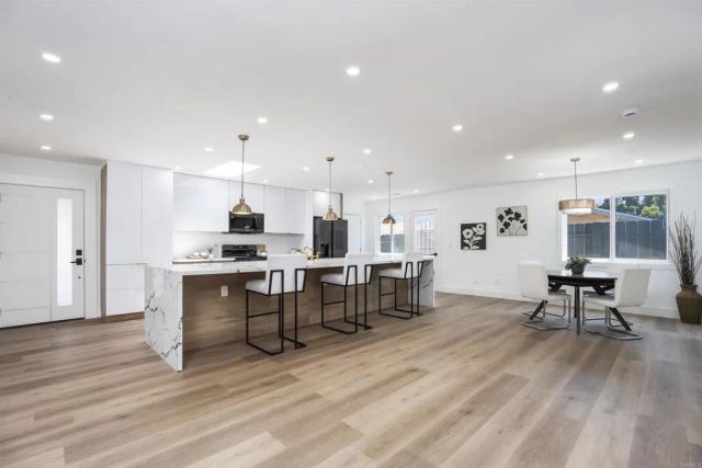 4380 Rolfe Rd, San Diego, CA 92117