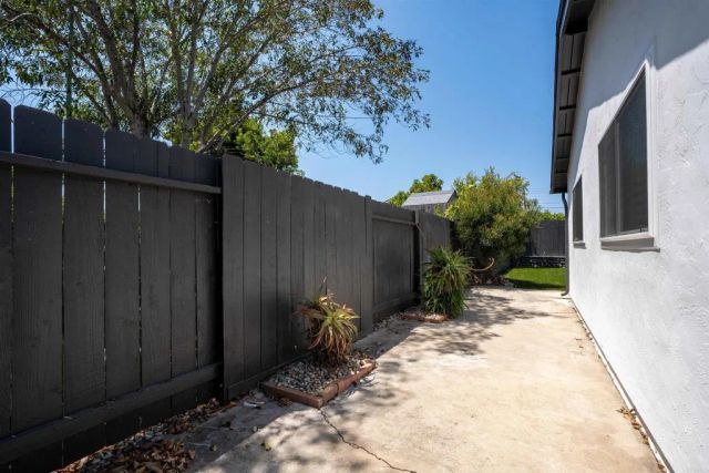 4380 Rolfe Rd, San Diego, CA 92117
