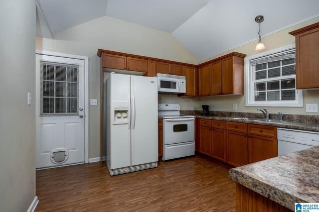 1262 VILLAGE TRAIL, Calera, AL 35040