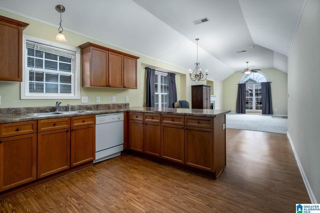 1262 VILLAGE TRAIL, Calera, AL 35040