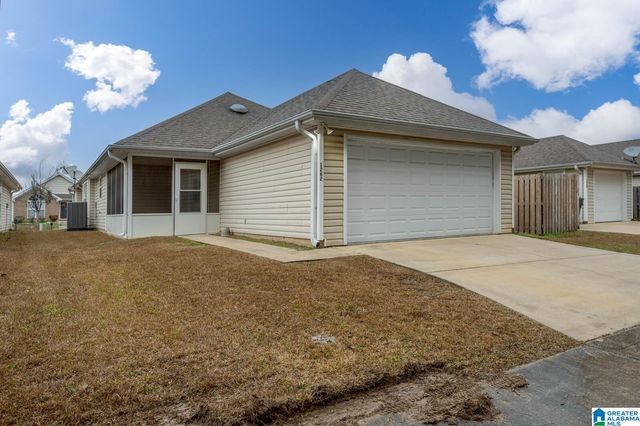 1262 VILLAGE TRAIL, Calera, AL 35040