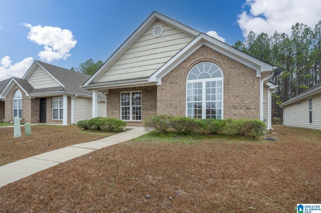 1262 VILLAGE TRAIL, Calera, AL 35040