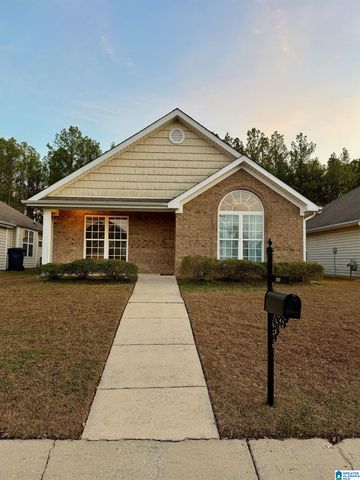 1262 VILLAGE TRAIL, Calera, AL 35040