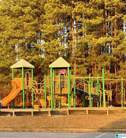 1262 VILLAGE TRAIL, Calera, AL 35040