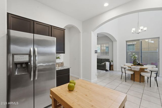 1367 S COUNTRY CLUB Drive 1118, Mesa, AZ 85210