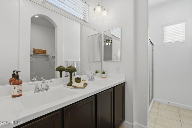 1367 S COUNTRY CLUB Drive 1118, Mesa, AZ 85210