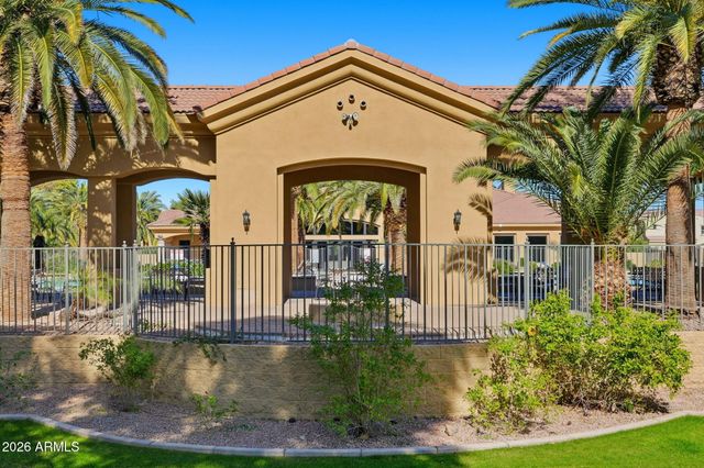 1367 S COUNTRY CLUB Drive 1118, Mesa, AZ 85210