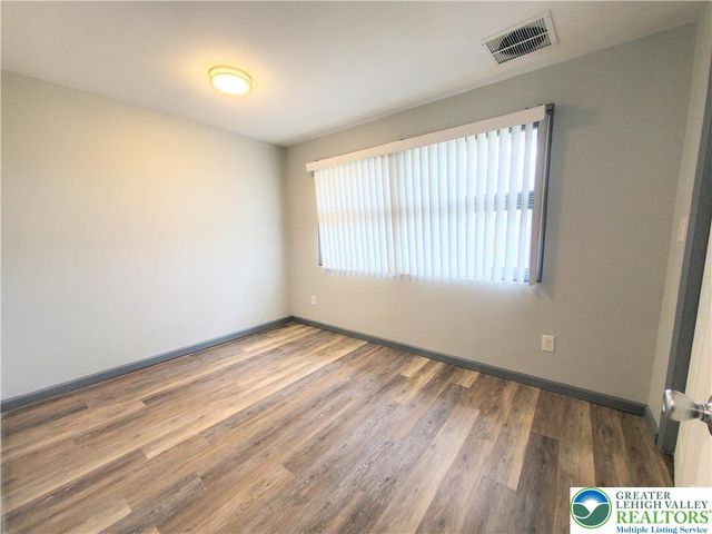 4542 Lime Kiln Road, South Whitehall Twp, PA 18069