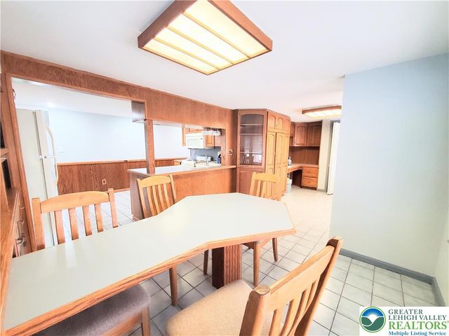 4542 Lime Kiln Road, South Whitehall Twp, PA 18069