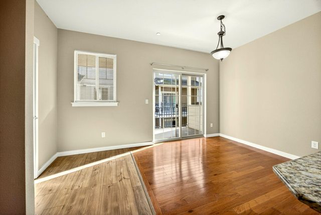 221 Cherry Bark Lane, Medford, OR 97501