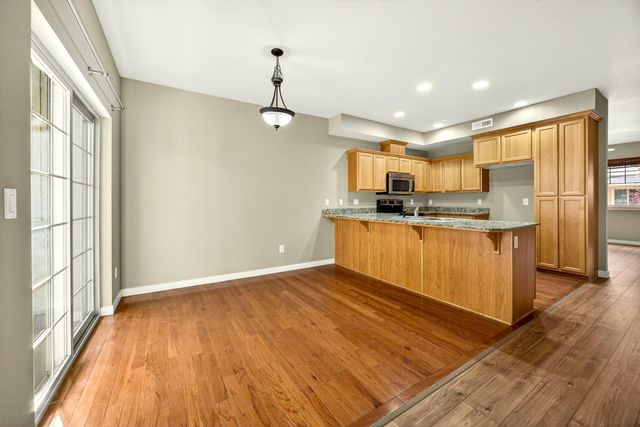 221 Cherry Bark Lane, Medford, OR 97501