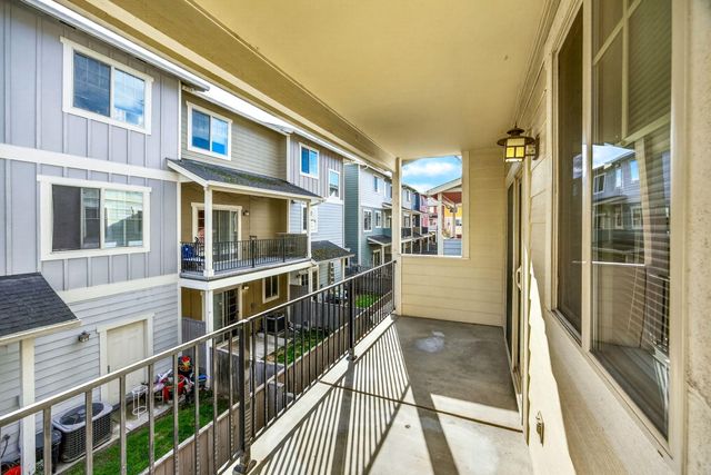 221 Cherry Bark Lane, Medford, OR 97501