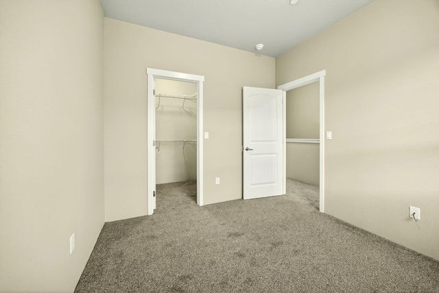 221 Cherry Bark Lane, Medford, OR 97501