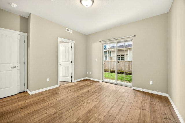 221 Cherry Bark Lane, Medford, OR 97501