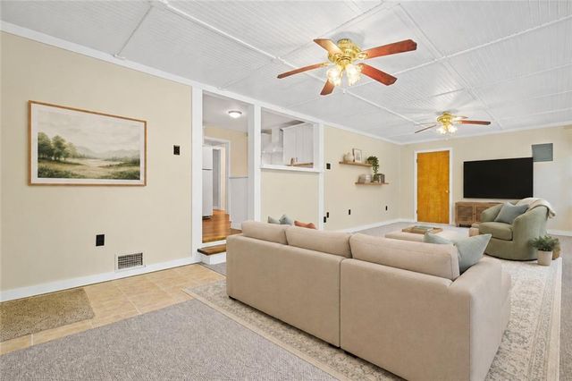 4904 Mercedes Road, Mobile, AL 36618