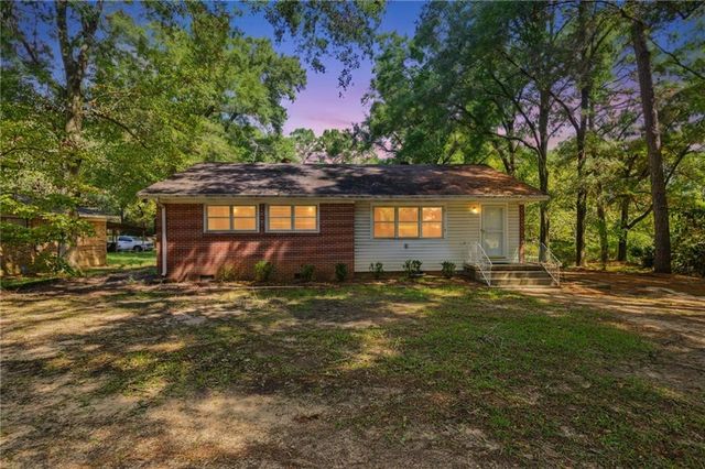 4904 Mercedes Road, Mobile, AL 36618