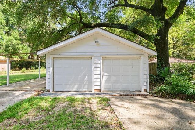 4904 Mercedes Road, Mobile, AL 36618