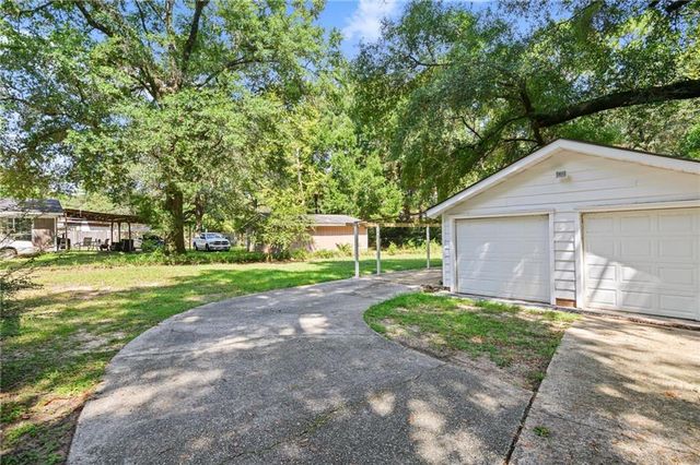 4904 Mercedes Road, Mobile, AL 36618