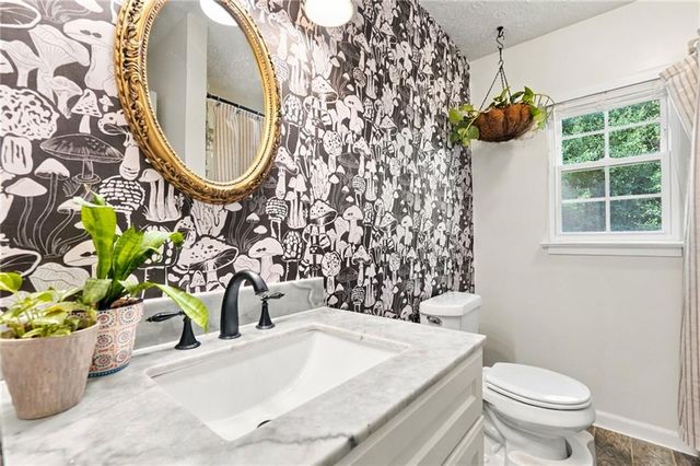 408 White Way, Winder, GA 30680
