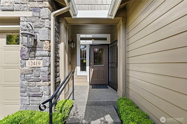 12419 243rd Terrace NE, Redmond, WA 98053