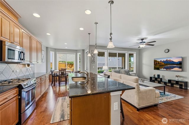 12419 243rd Terrace NE, Redmond, WA 98053