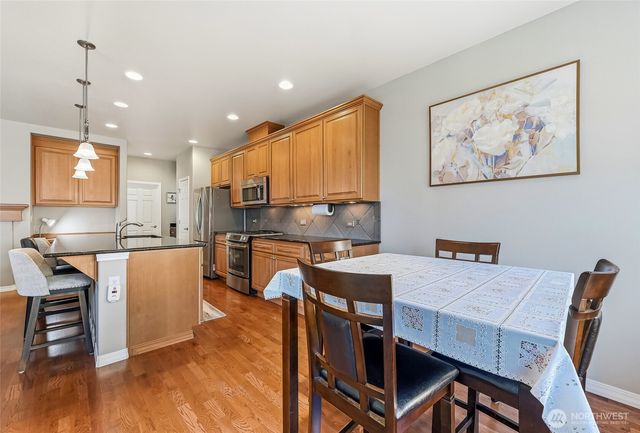 12419 243rd Terrace NE, Redmond, WA 98053
