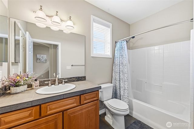 12419 243rd Terrace NE, Redmond, WA 98053